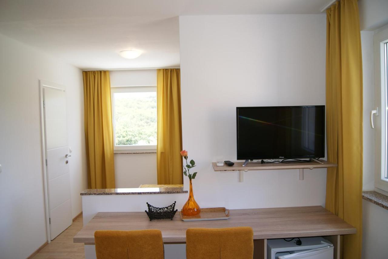 Rooms Magdalena Krk Krk Town Luaran gambar