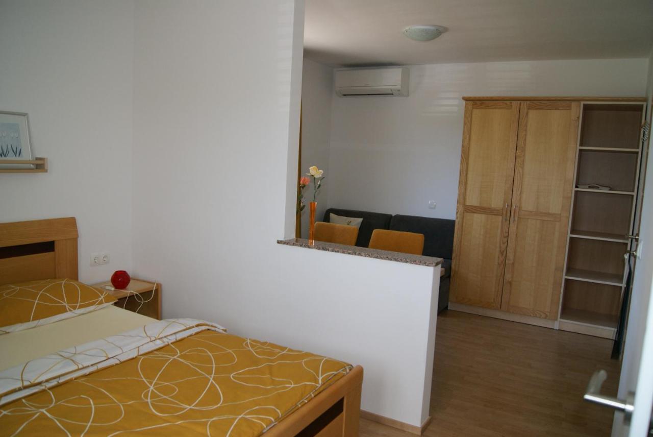 Rooms Magdalena Krk Krk Town Luaran gambar